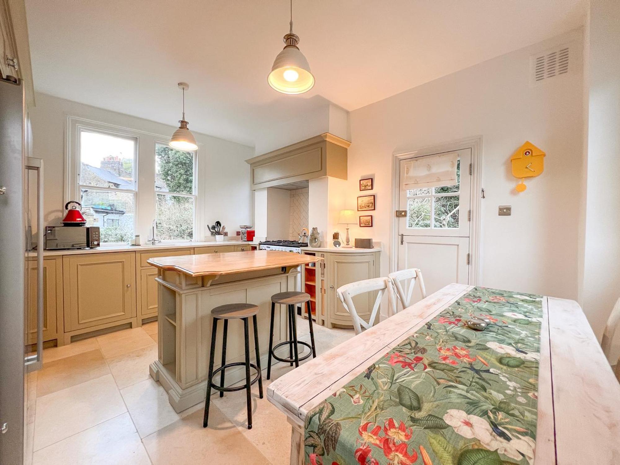 Charming Historic 3br - Steps To Greenwich Park - Cutty Sark & Royal Observatory